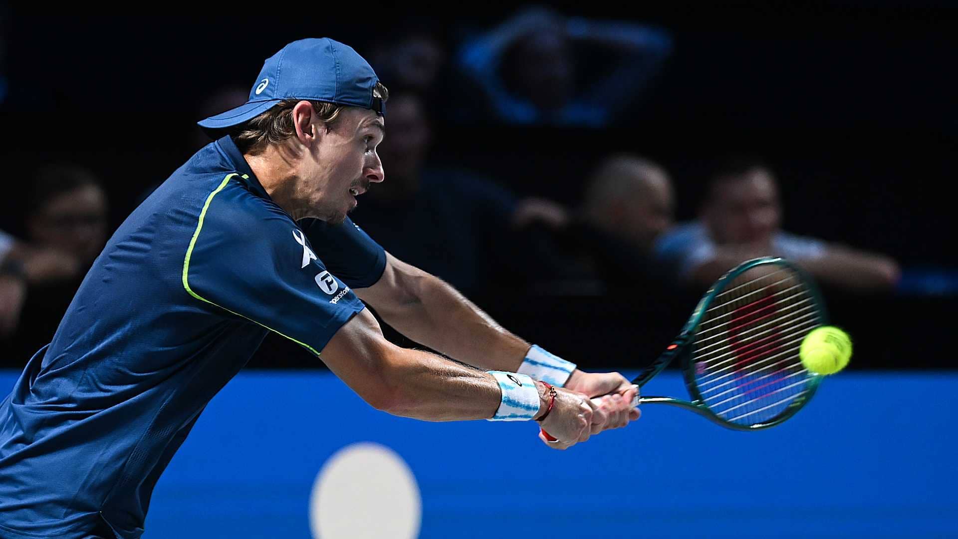 Alex de Minaur advances to the semi-finals at the Erste Bank Open 2024.